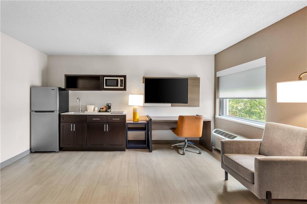 Comfort Inn Mayfield Heights Cleveland East - photo 24