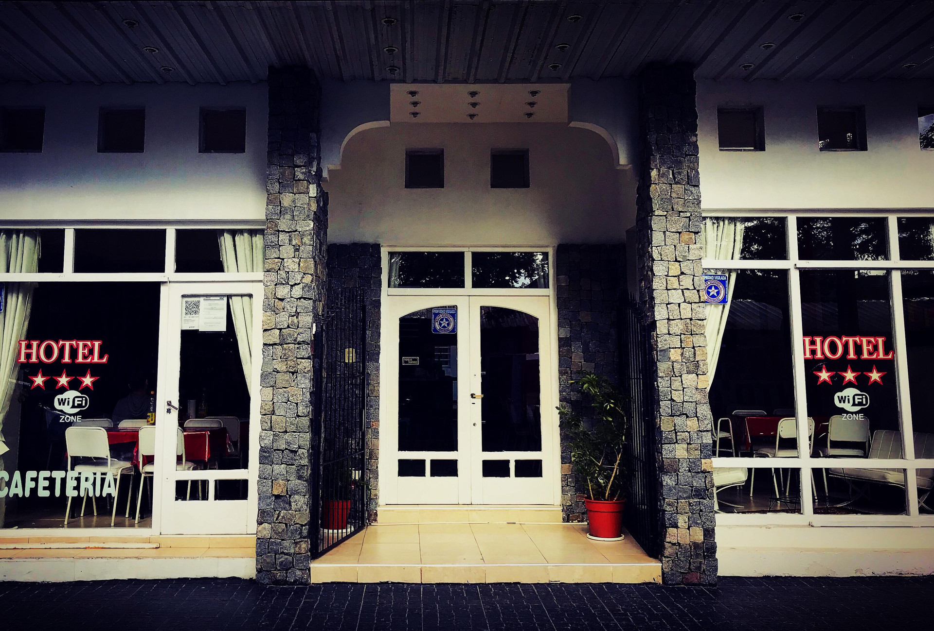 Hotel Alfonso 1 - last minute hotel in Unknown City