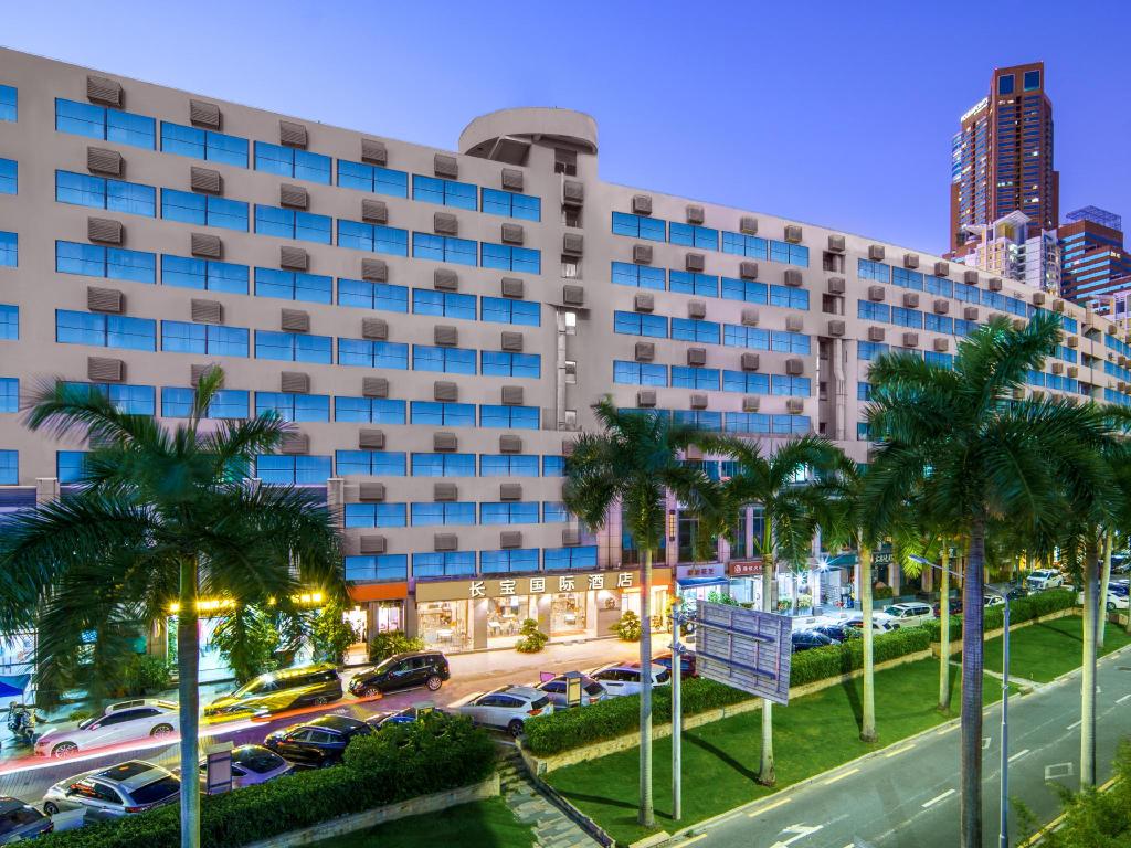 Changbao International Hotel in Shenzhen, Hong Kong