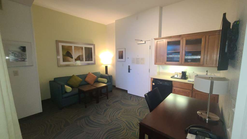 Best Western Hesperia Victorville Suites - photo 9