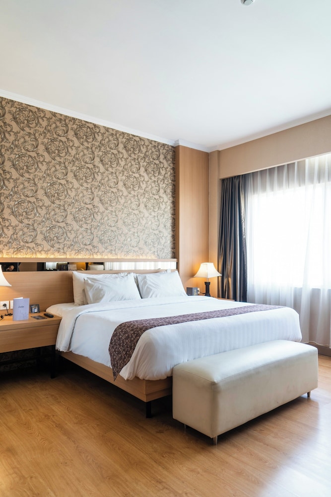The 9Th Element Hotel — Pokhara — photo 5