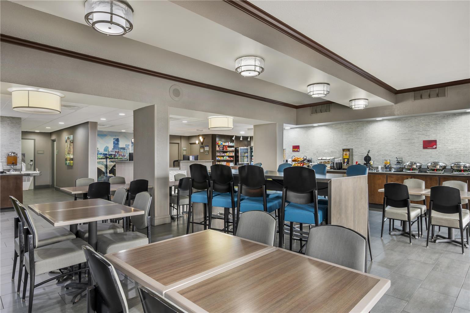 Best Western Plus Indianapolis NW Hotel - photo 32