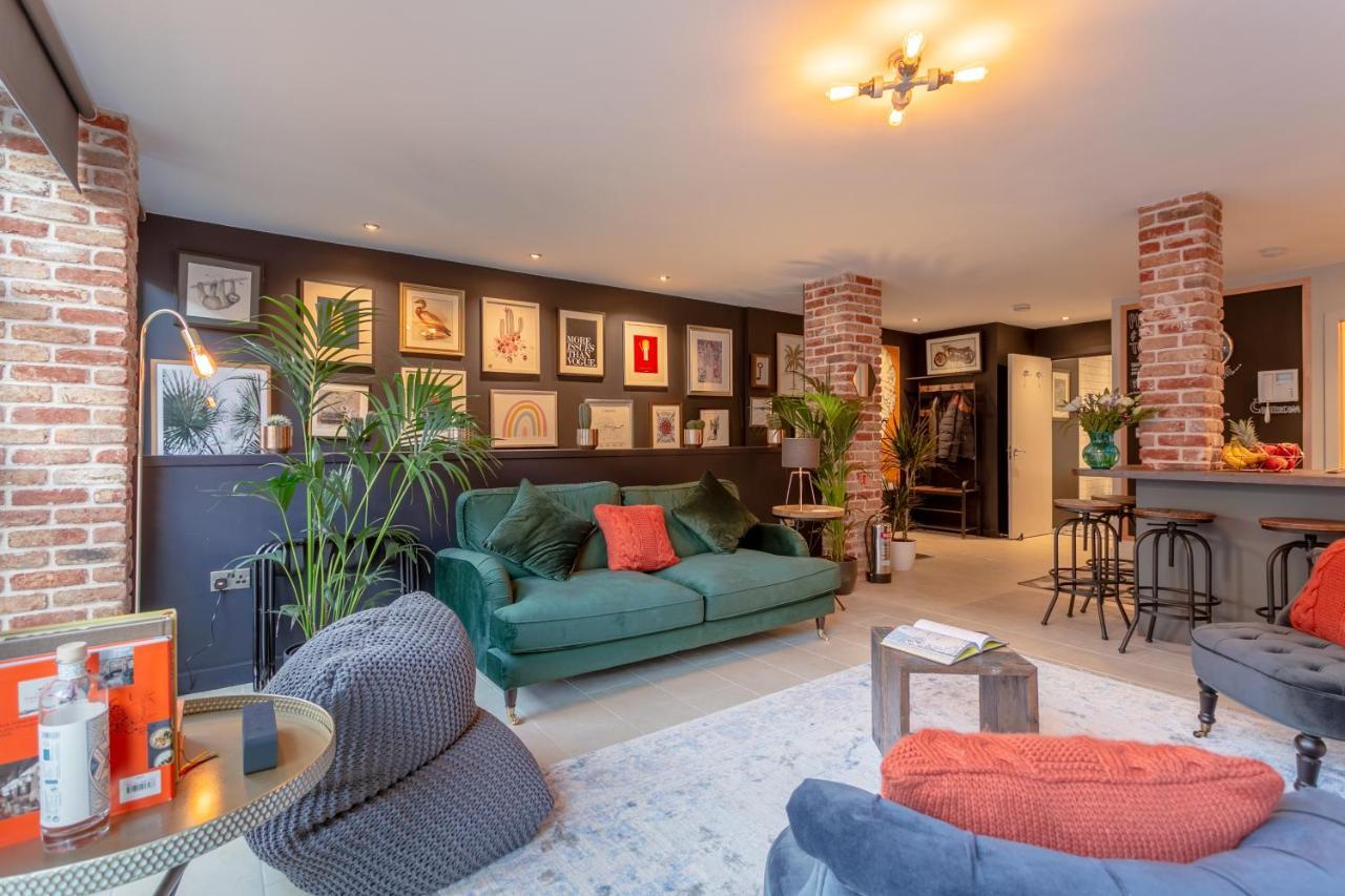 Chapel Loft — 4-Star Luxury Hotel in London, United Kingdom