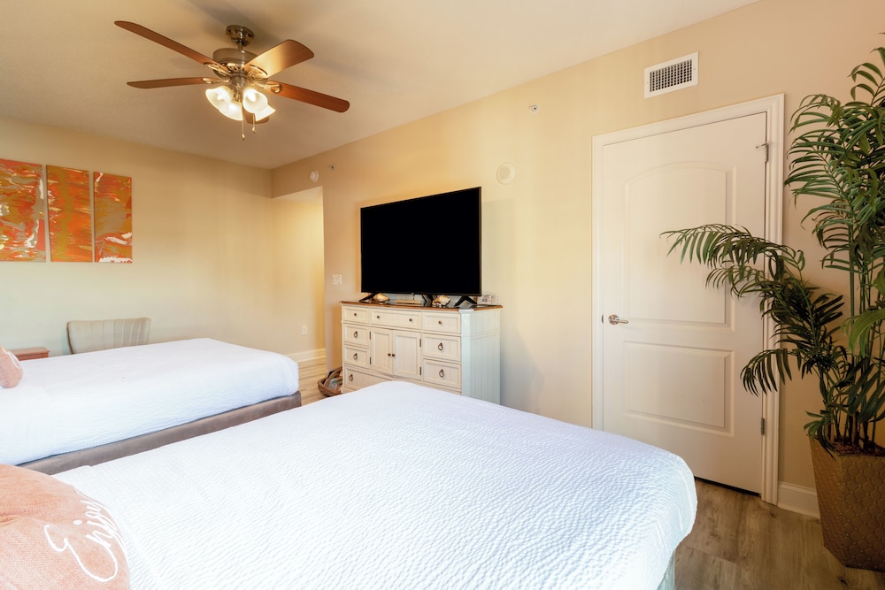 North Beach Resort & Villas - photo 31