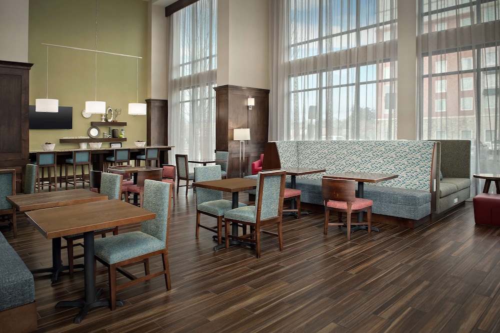Hampton Inn & Suites Portland Hillsboro Evergreen Park - photo 26