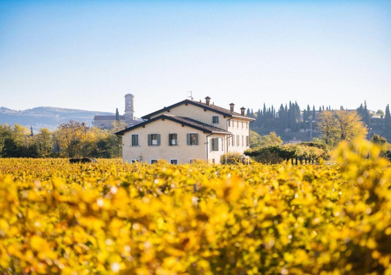 Dimora Buglioni Wine Relais — 4-Star Luxury Hotel in San Pietro In Cariano, Italy