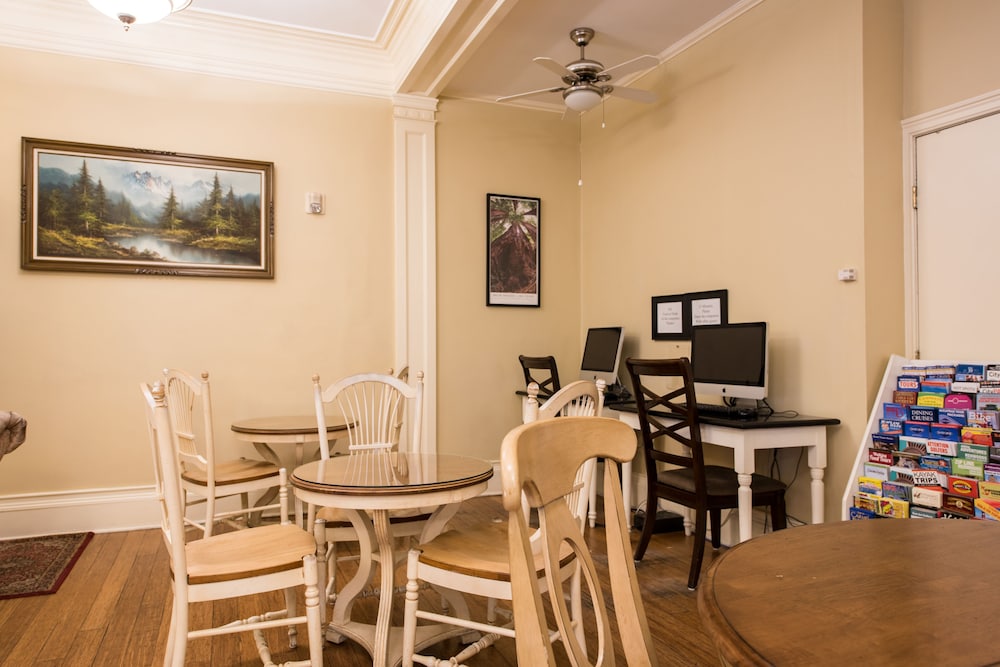 Grant Hotel - photo 37
