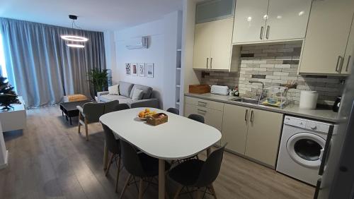 Sunorama Waterfront Apartment — 4-Star Luxury Hotel in Larnaca, Cyprus