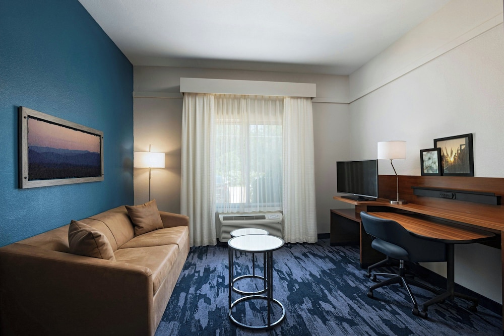 Fairfield Inn & Suites Fredericksburg - photo 18