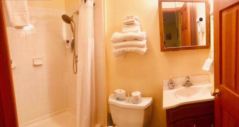 Driftwood Inn and Seaside Lodges - photo 118