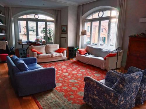 Private room by an Italian family A unique experience close to Colosseum the Roman Forum and Basilica Saint Mary Major — 4-Star Luxury Hotel in Rome, Italy