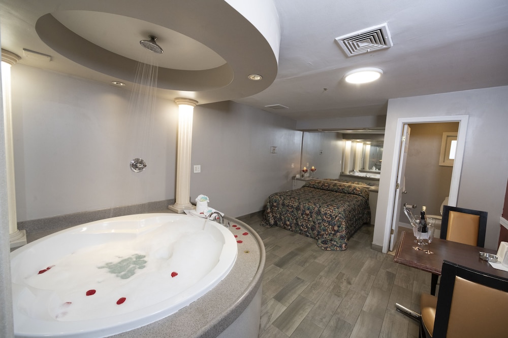 Post Road Inn Motel - photo 4