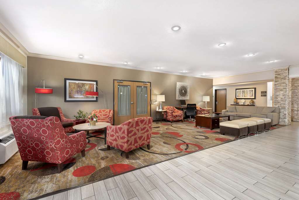 Best Western Plus Eagleridge Inn & Suites - photo 3