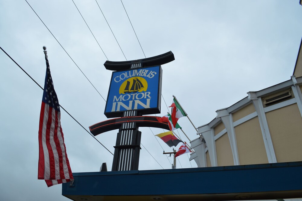 Columbus Motor Inn - photo 22