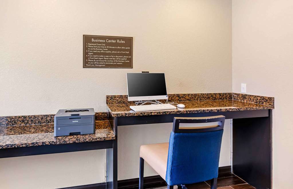Extended Stay America Suites Buffalo Airport - photo 32