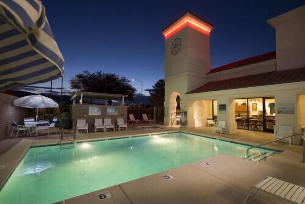Gateway Studio Suites - photo 23