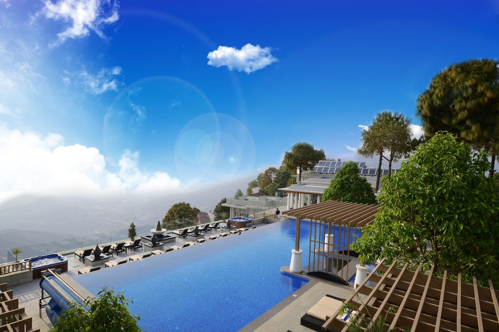 Moksha Himalaya Spa Resort — 4-Star Luxury Hotel in Kasauli, India