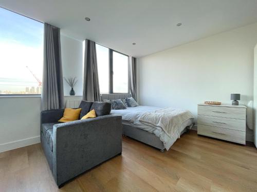 Amazing Views of the City — 4-Star Luxury Hotel in Manchester, United Kingdom