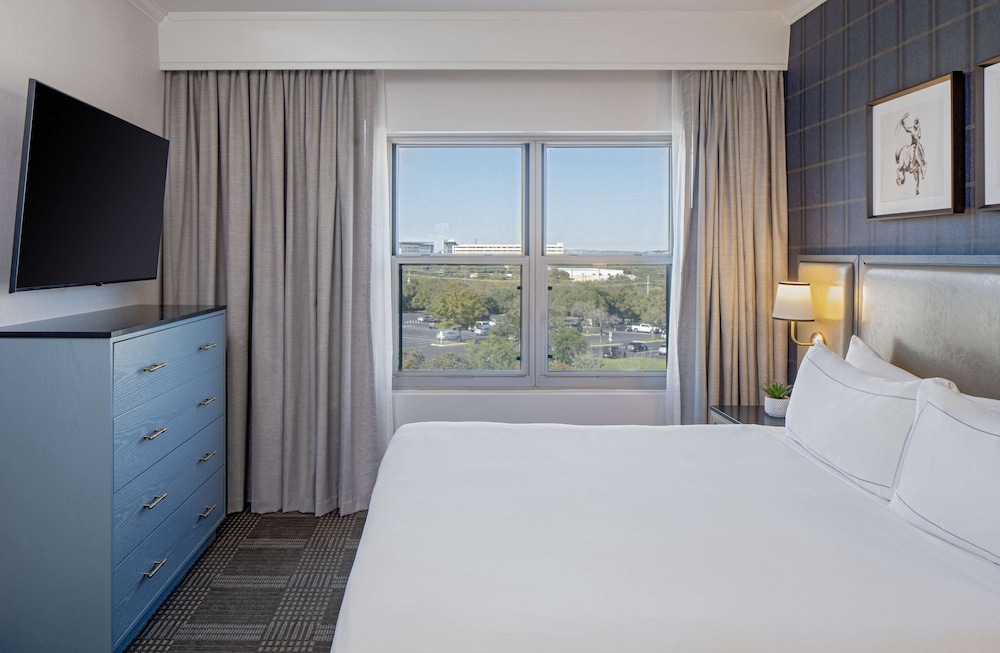 Hilton San Antonio Hill Country - photo 7