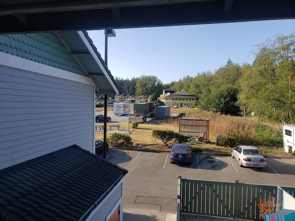 Fidalgo Country Inn - photo 55