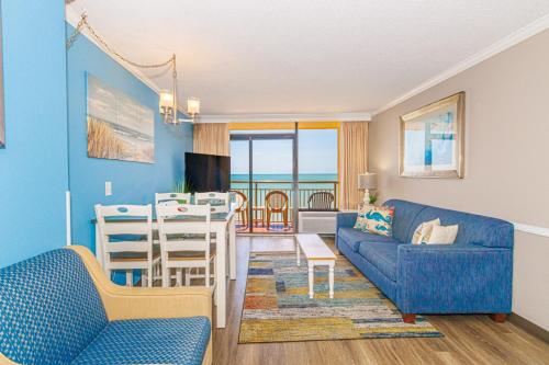 Oceanfront 1 Bedroom Suite with Beautiful Décor and Accents Caravelle Resort 1039 Sleeps 6 Guests — 4-Star Luxury Hotel in Myrtle Beach, United States