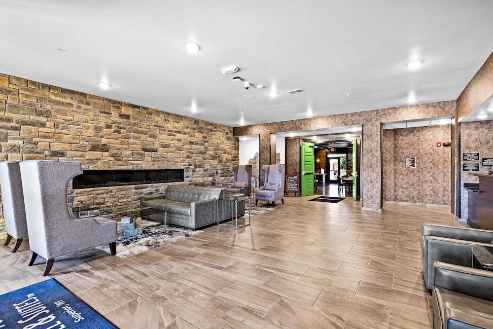 Cobblestone Hotel & Suites Ottumwa - photo 4
