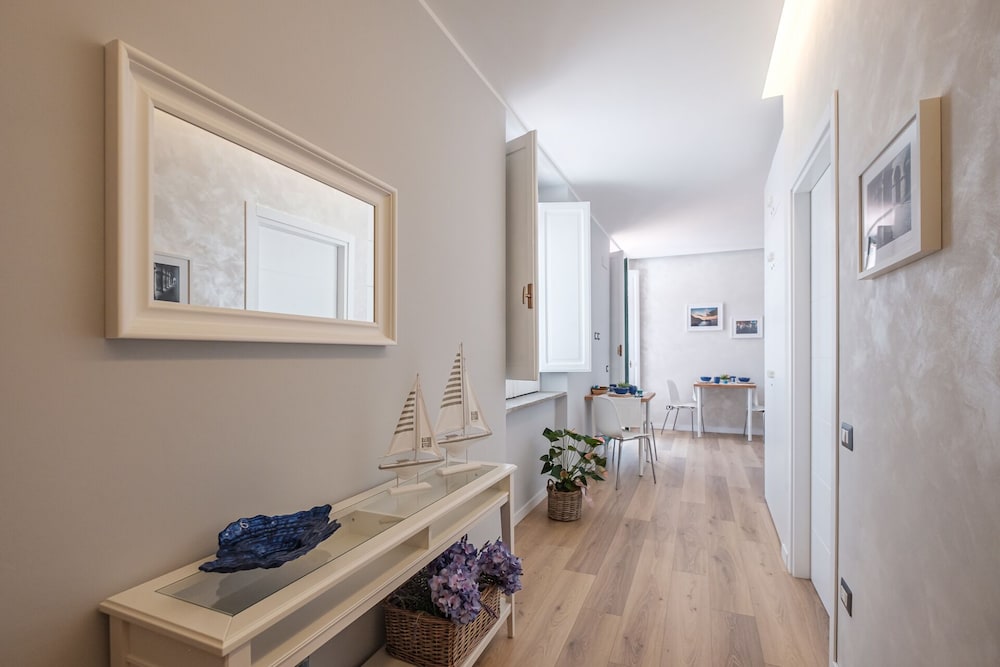 B&B Terza Luna — 4-Star Luxury Hotel in Cava De Tirreni, Italy
