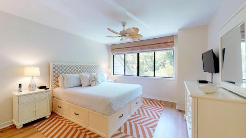 299 Turnberry Village - photo 9