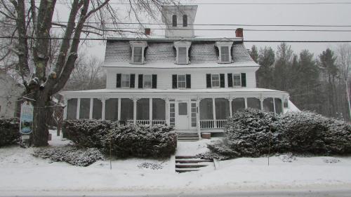 Center Lovell Inn - photo 26