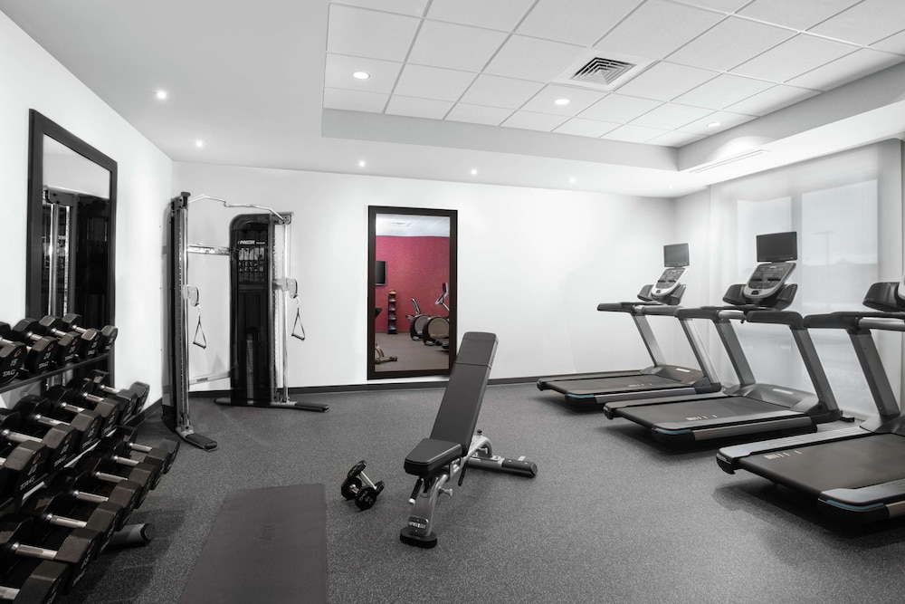 Home2 Suites by Hilton Long Island Brookhaven - photo 19