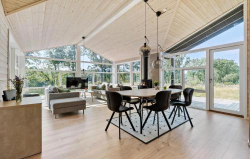 3 Bedroom Cozy Home In Ejstrupholm — Brande — photo 3