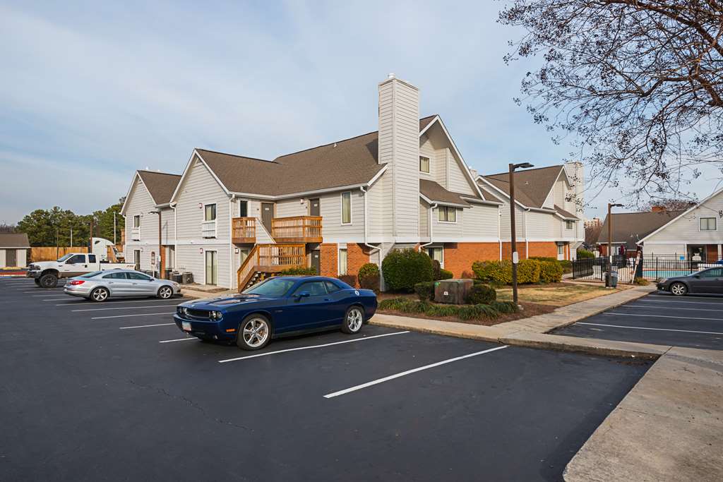 Studio 6 Greensboro NC - photo 2