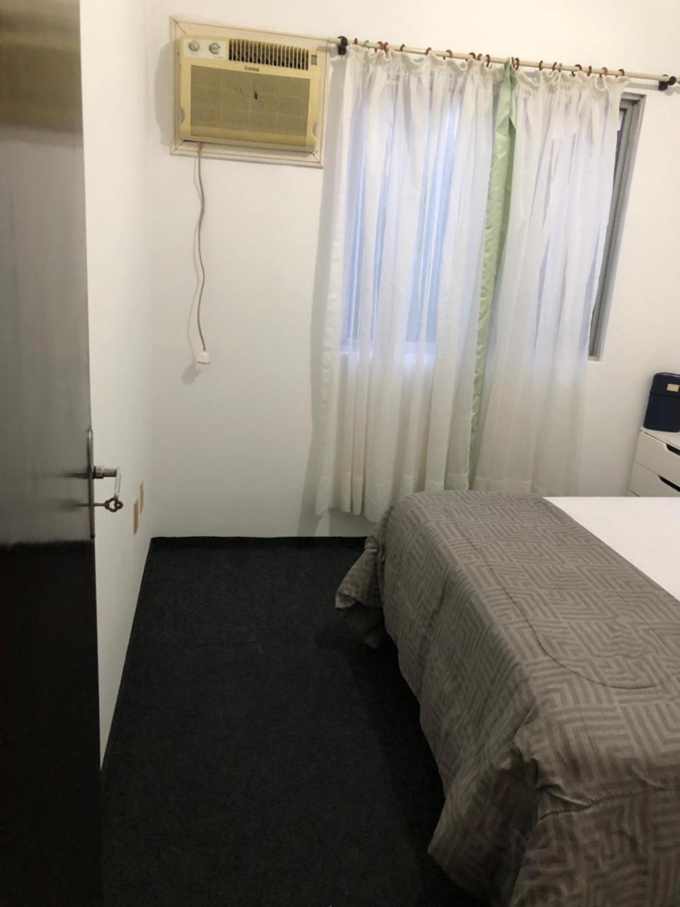 Quartos a 50 Metros Da Praia
