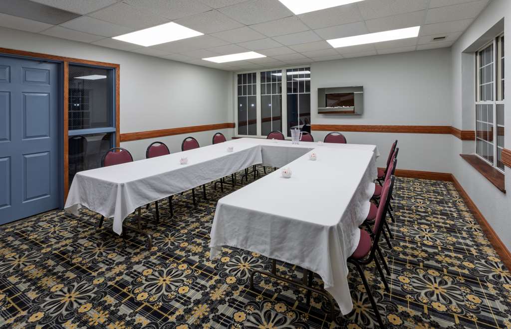 GrandStay Hotel & Suites Hastings - photo 19