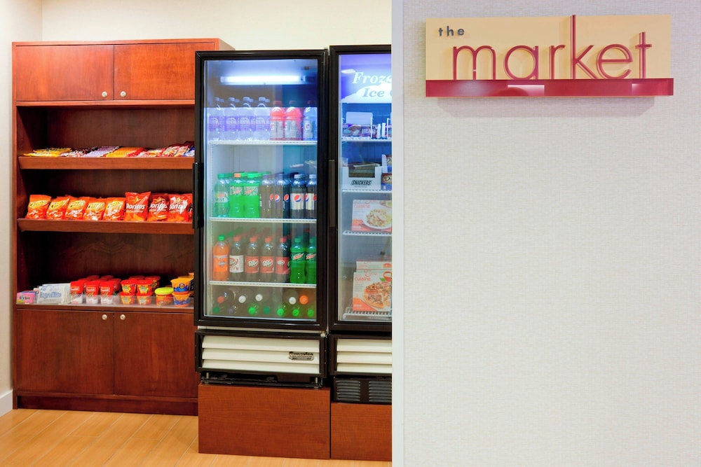 SpringHill Suites by Marriott Rochester Mayo Clinic St Marys - photo 26