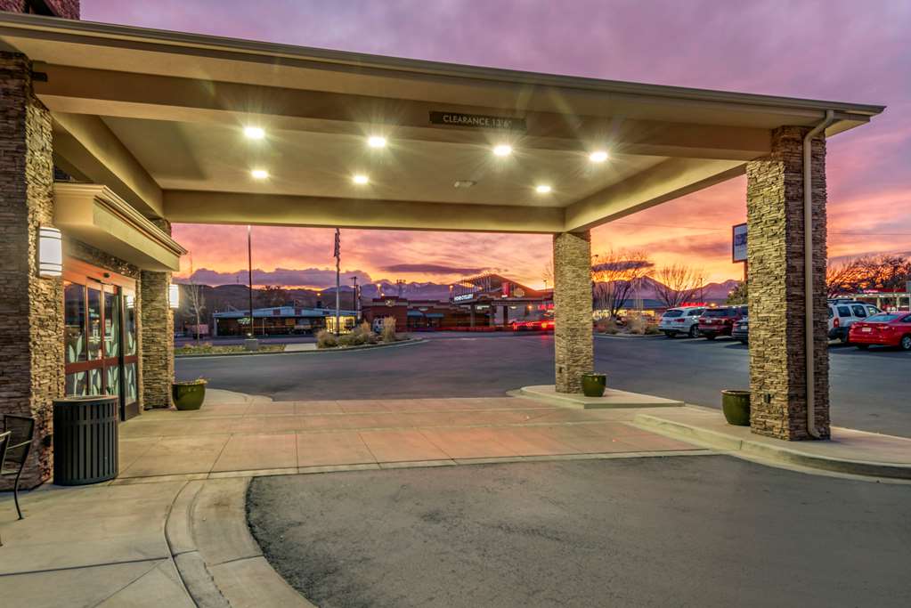 Sleep Inn & Suites Moab near Arches National Park - photo 2