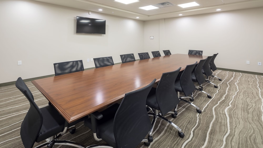 Staybridge Suites Dallas Market Ctr Love Field by IHG - photo 58