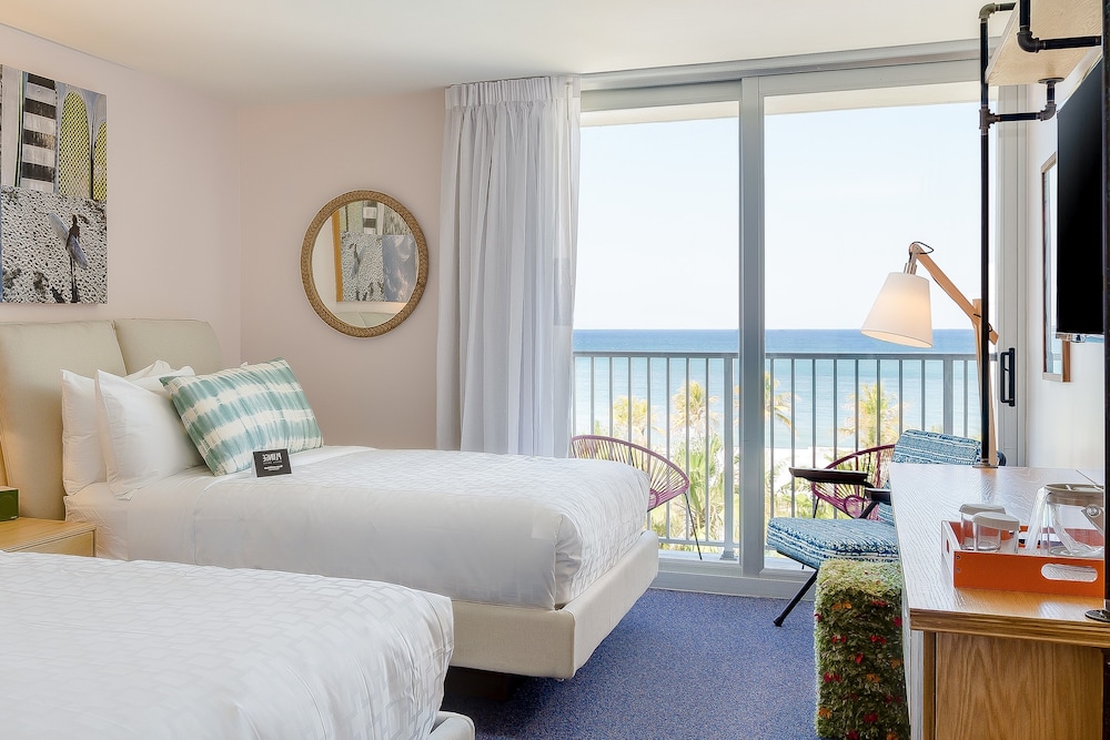Plunge Beach Resort - photo 12
