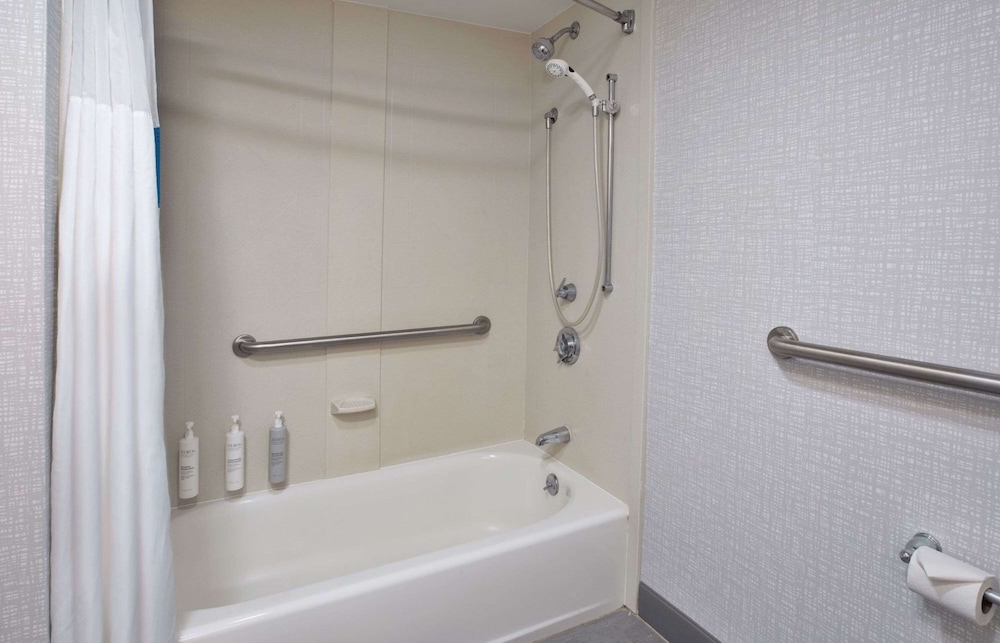 Hampton Inn Cincinnati Northwest Fairfield - photo 13