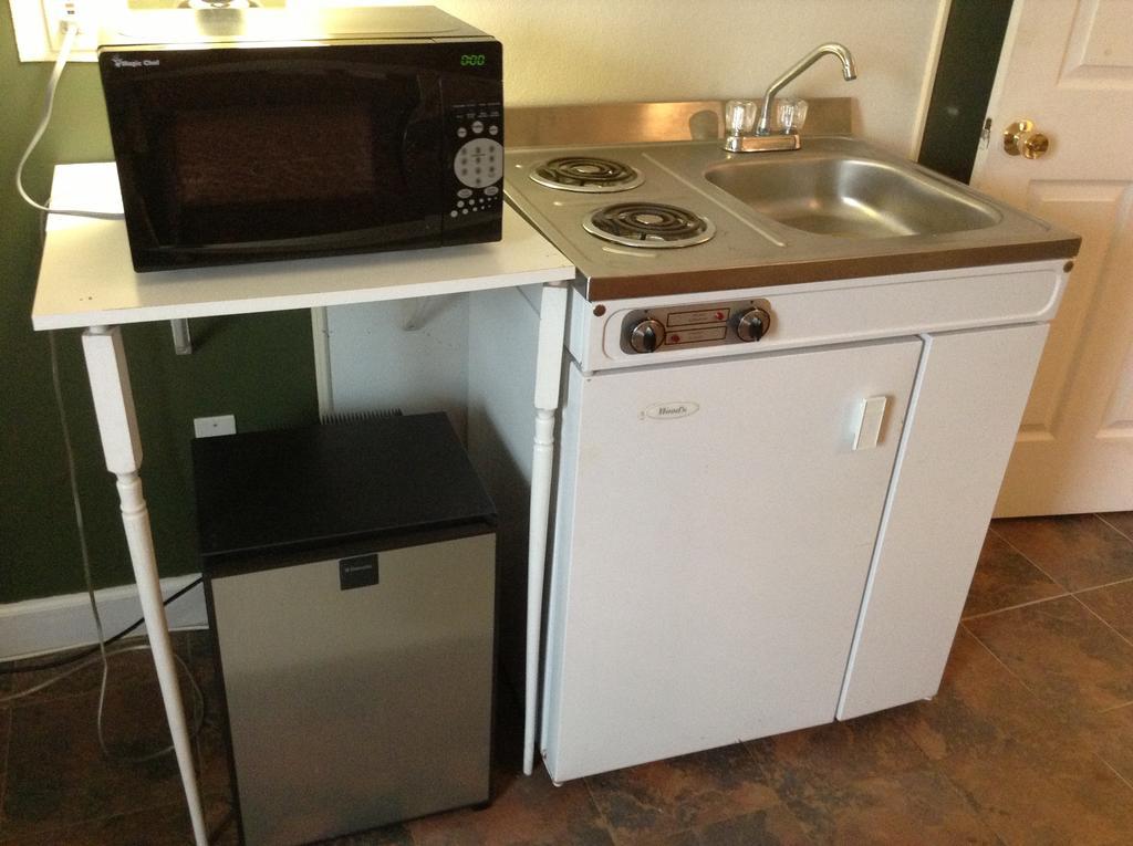 New Sea Breeze Motel - photo 14