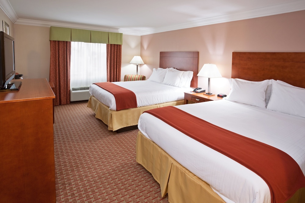 Holiday Inn Express Hotel & Suites Niagara Falls by IHG - photo 6