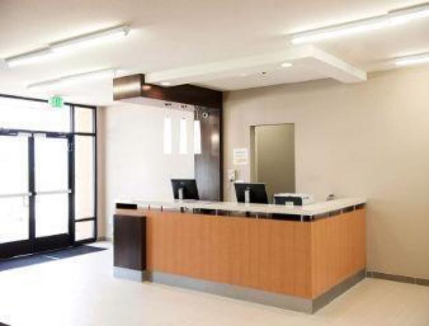 Super 8 by Wyndham Stanton - photo 3
