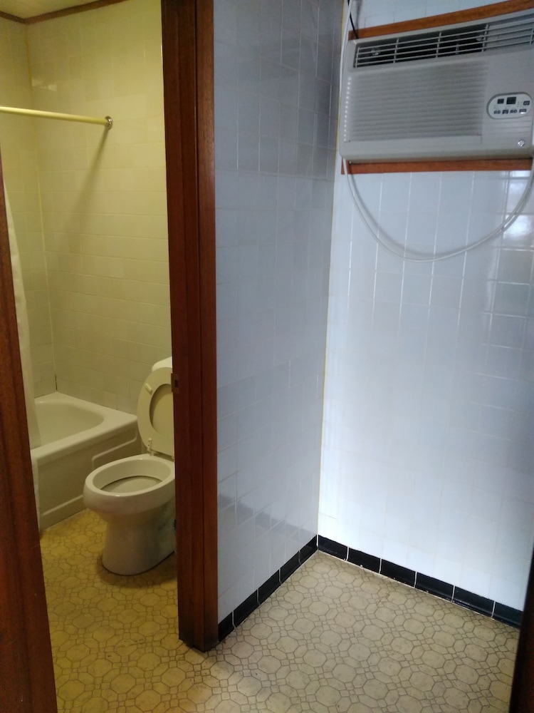 The Butte Motel - photo 19