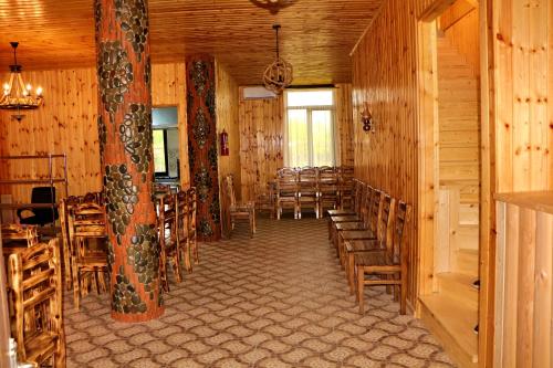 HOTEL Wine Cellar & Fitness Khoni City