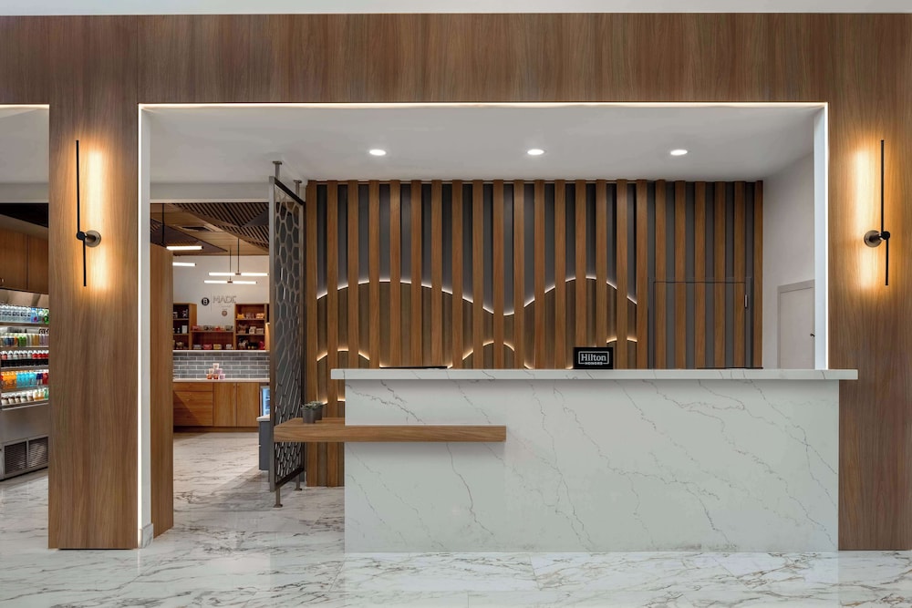 DoubleTree Suites by Hilton Hotel Mt. Laurel - photo 7