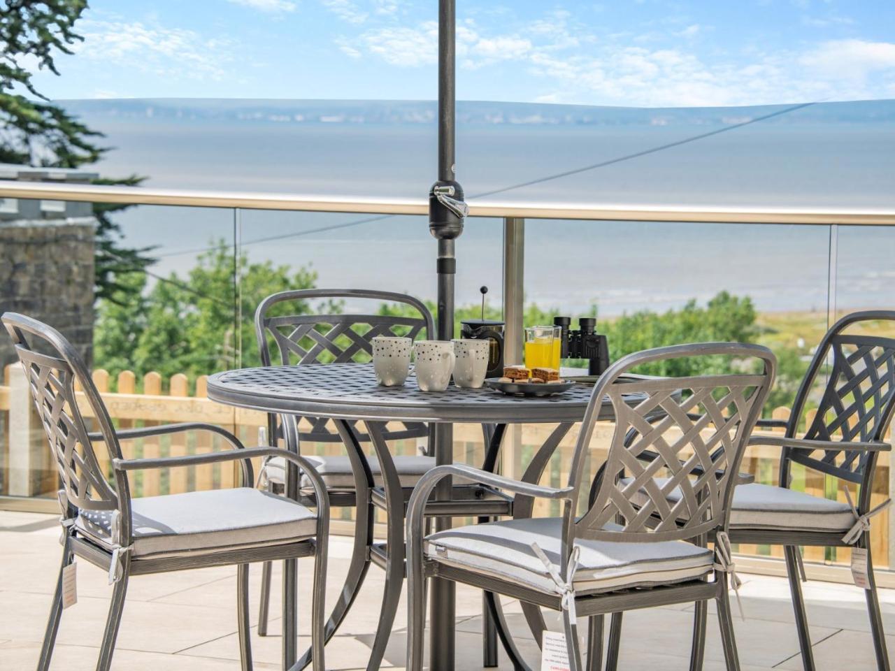 2 Bed in Kewstoke 94385 in Weston-Super-Mare, United Kingdom