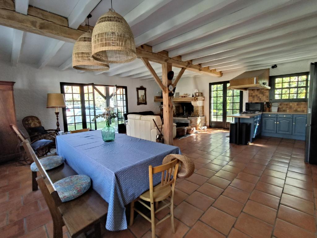 Villa Yeyeyette — 4-Star Luxury Hotel in Andernos-Les-Bains, France