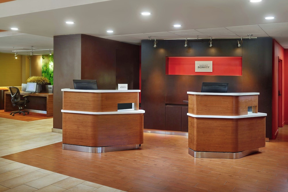 Courtyard by Marriott Baton Rouge Acadian Centre LSU Area - photo 4