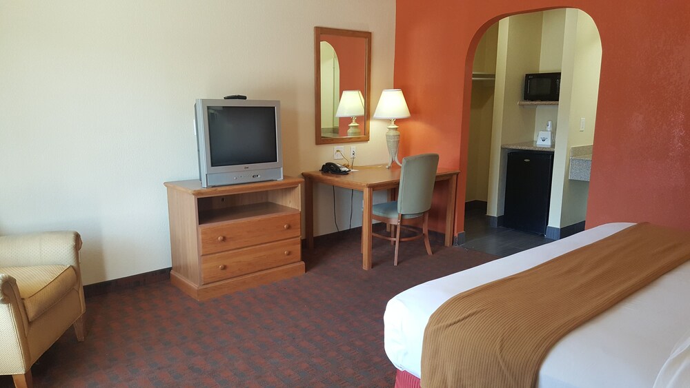 Stadium Motel - photo 16