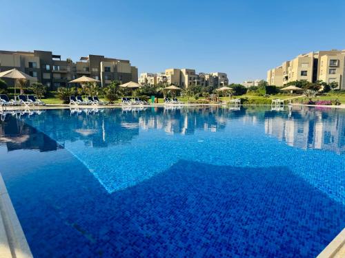 Luxury resort living Palm Parks Sheikh Zayed City in Unknown City, Egypt